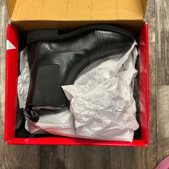 Stylish Black Kids Rain Boots Size 3 - Picture 10 of 12